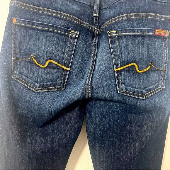 7 for All Mankind Kimmie Bootcut Jeans Dark Wash Size 28 EUC Everyday, Going Out - Picture 4 of 9